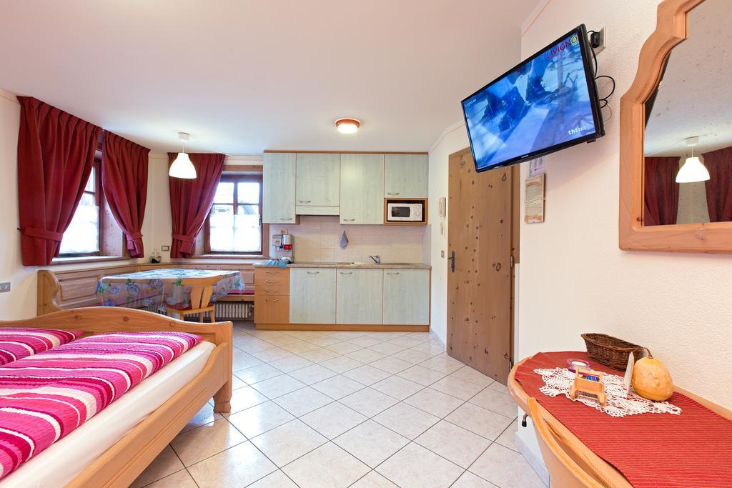 Apartament Bait Vegl Livigno Pokój zdjęcie